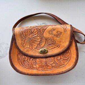 Beautiful Vintage Cognac  Hand Tooled Leather Purse
